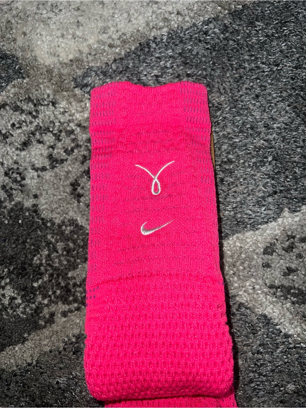 Nike Unicorn Socks ‘Kay Yow’ Size Lge Men 8-12 Wmns 10-13 NWT - Picture 2 of 6